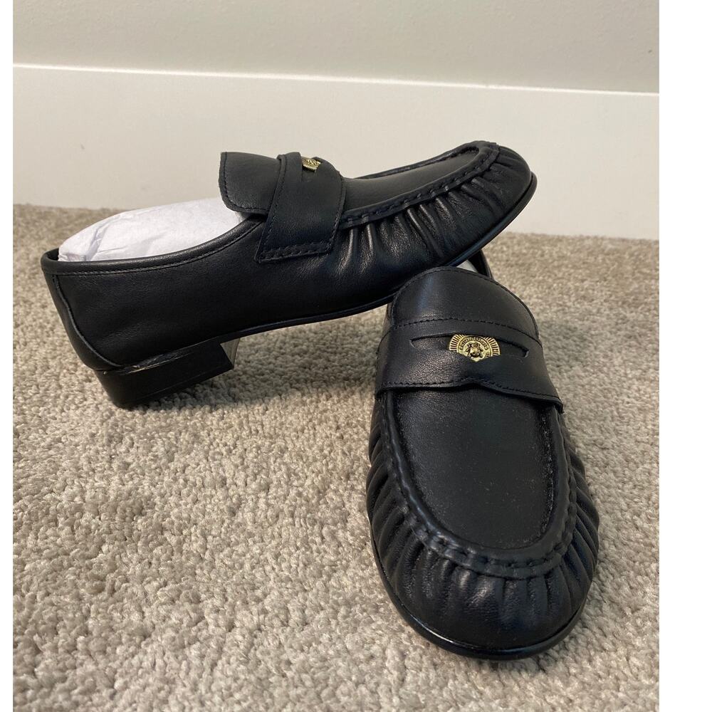 New G.H. Bass Black Leather Logo Loafers Women’s Size 5.5